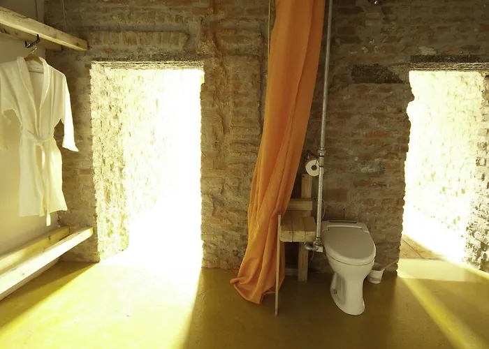 Wiener Gaeste Panzió 4*